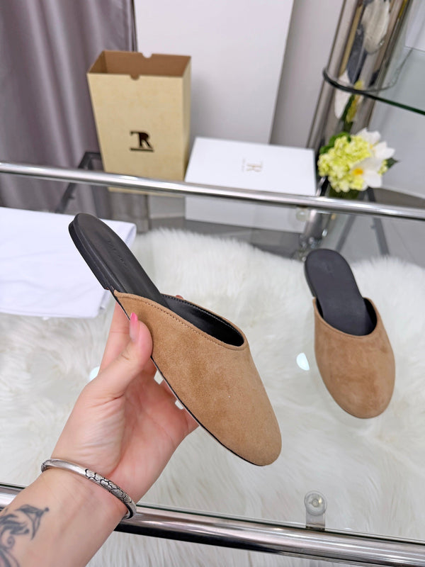 The Row Sleeper Two Slippers Beige Suede 707571
