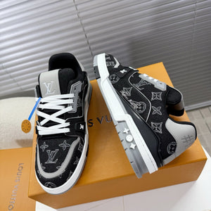 LV 1AJ340 Trainer Black Monogram-embroidered Denim Cafskin 511759