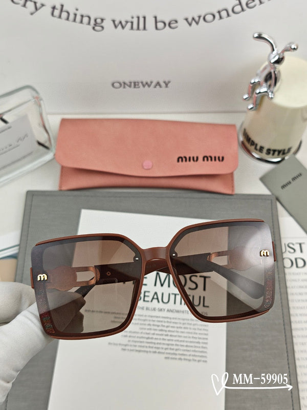 RUNWAY SQUARE SUNGLASSES 59905 IN ACETATE