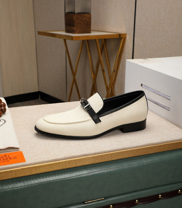 Mocassini HM Destin da uomo in pelle di vacchetta bianca 480427