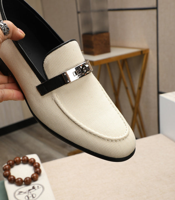 Mocassini HM Destin da uomo in pelle di vacchetta bianca 480427