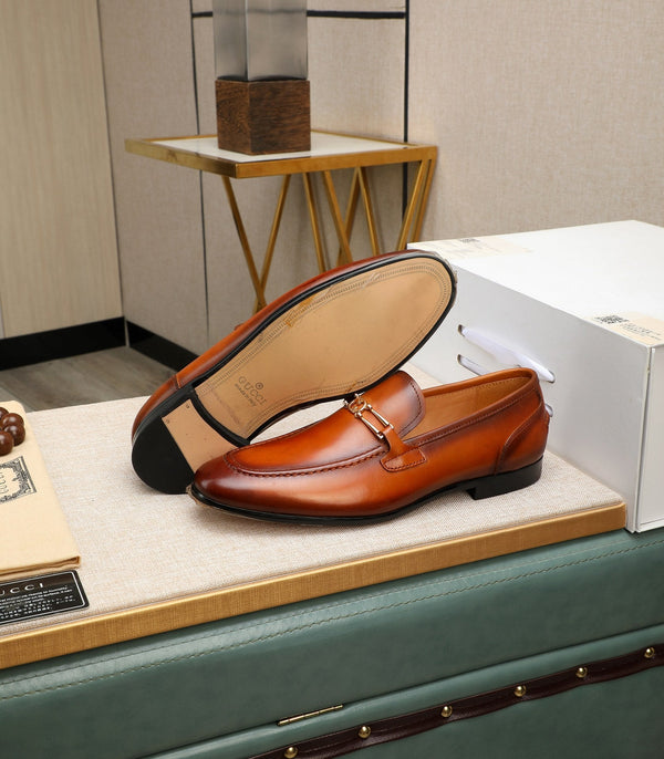 Mocassino GG Phyllis da uomo in pelle di vacchetta marrone 526007