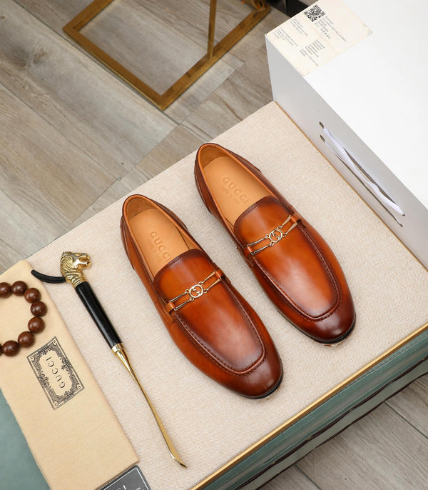 Mocassino GG Phyllis da uomo in pelle di vacchetta marrone 526007