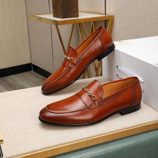Mocassino da uomo GG in pelle di vacchetta marrone 526010