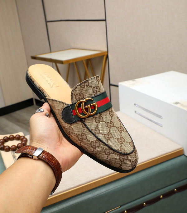 GG Uomo Interlocking GG Mule Marrone Denim 111477