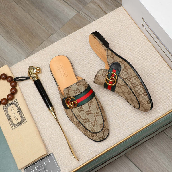 GG Uomo Interlocking GG Mule Marrone Denim 111477