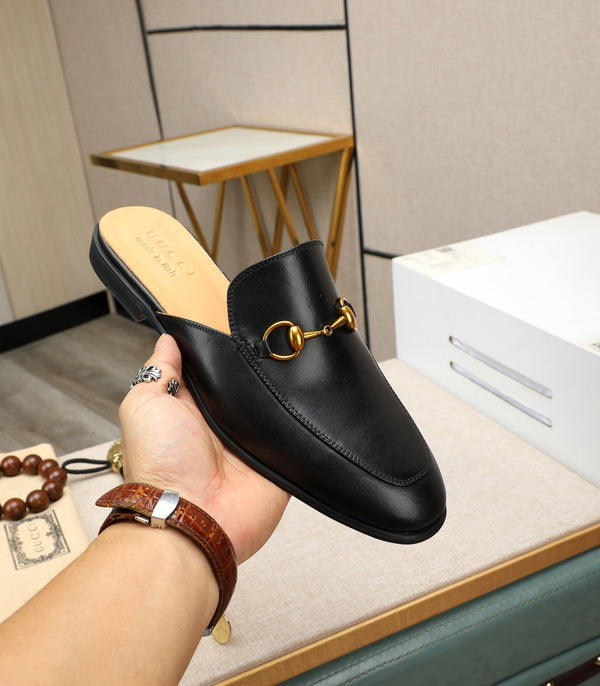 GG Mule da uomo in pelle di vacchetta nera 111481