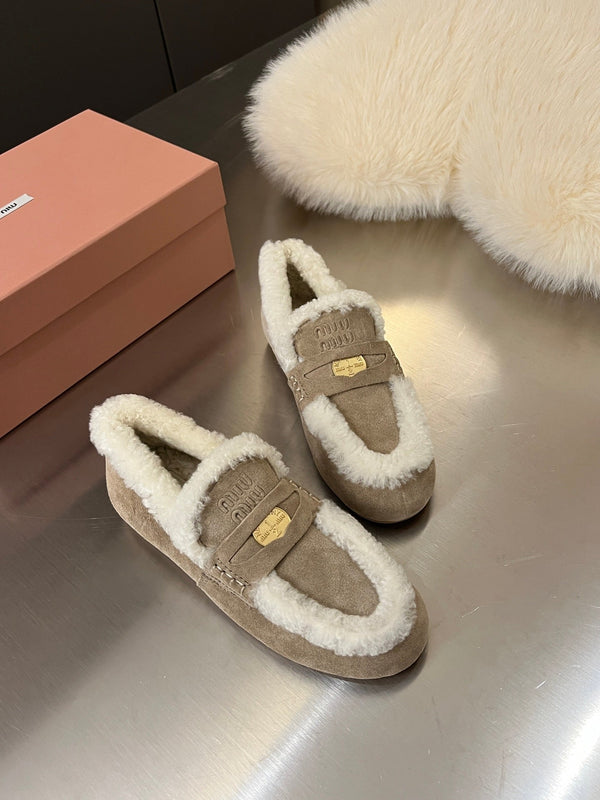 Miu Logo-Embossed Loafer Taupe Suede Shearling 455917