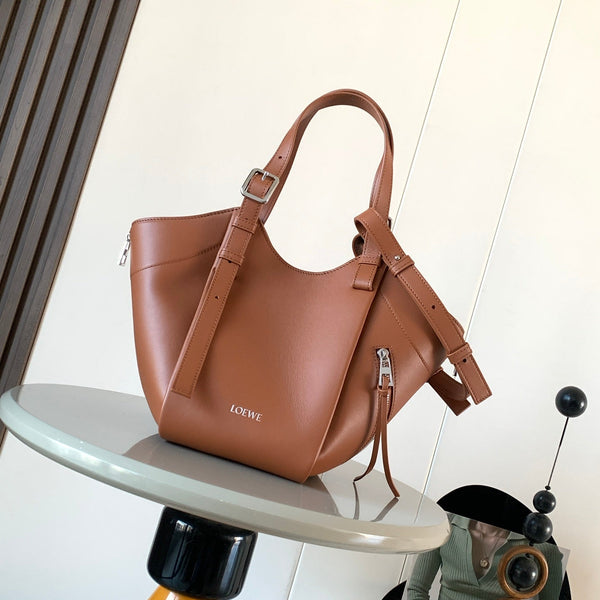 Loewe Hammock Bag 15 cm Camel Calfskin