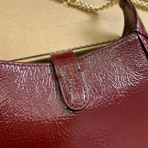 BORSA MINI JACKIE NOTTE 19 IN PELLE DI VITELLO LACCATA SCREPOLATA COLOR VINO ROSSO E FERRAMENTA ORO