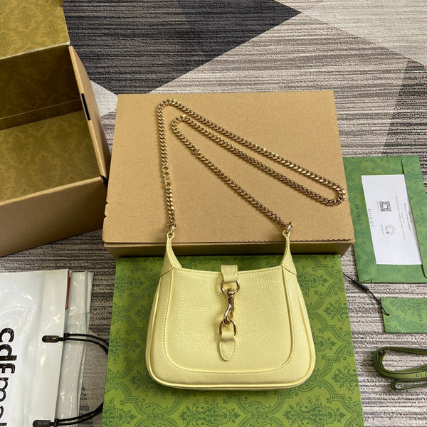 BORSA MINI JACKIE NOTTE 19 IN PELLE DI VITELLO LACCATA SCREPOLATA GIALLO CHIARO E FERRAMENTA ORO