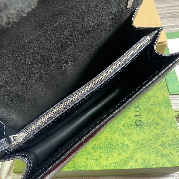 BORSA A TRACOLLA PICCOLA DYONYSUS 28 IN PELLE DI VITELLO GOFFRATA LACCATA NERA, FERRAMENTA IN ARGENTO