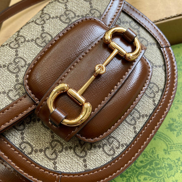 BORSA MINI HORSEBIT 1955 CON MANICO SUPERIORE 18 IN TELA BEIGE E PELLE DI VITELLO MARRONE, FERRAMENTA ORO