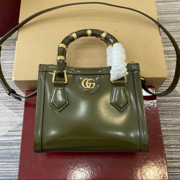 Borsa Gucci Bamboo in pelle verde scuro 339650