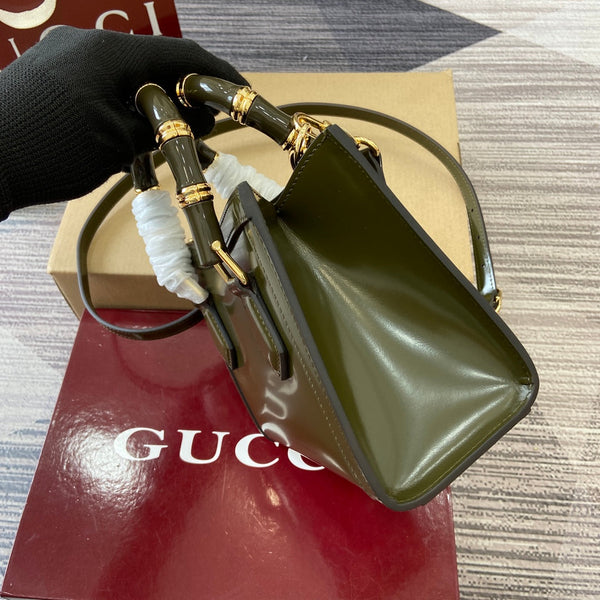 Borsa Gucci Bamboo in pelle verde scuro 339650