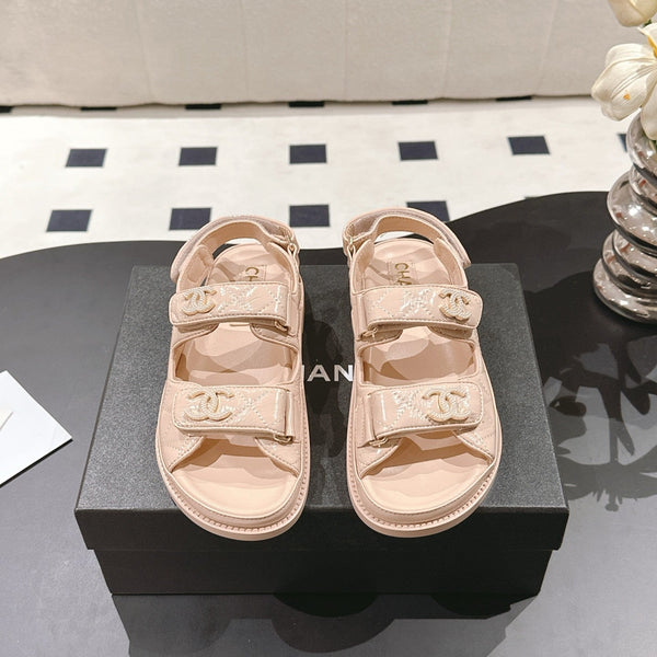 cc 25p logo with pearl sandal peach leather 237591