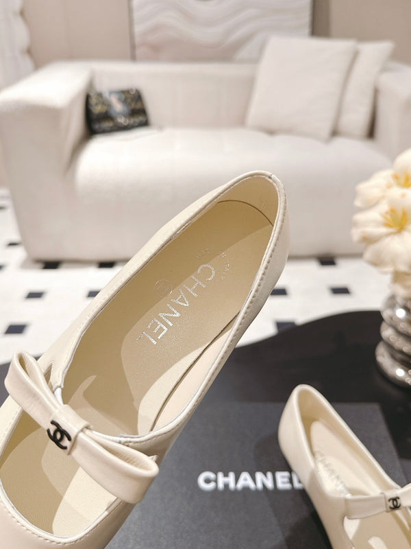 CC 25B Small Bow Buckle Ballet Flats 10mm Black Beige Sheepskin Patent Leather 415749