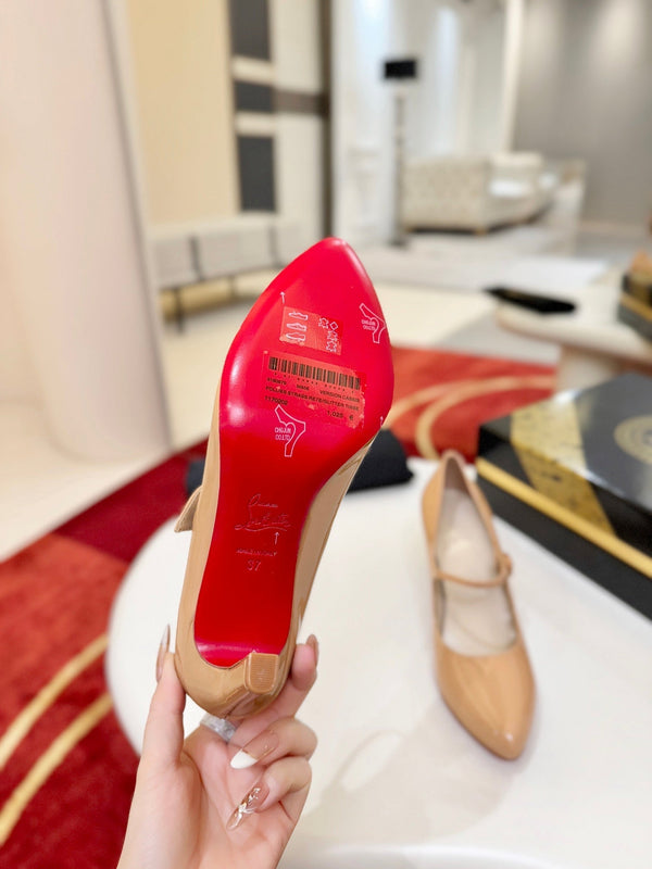 CL Pump 8.5cm Beige Patent Leather 825372
