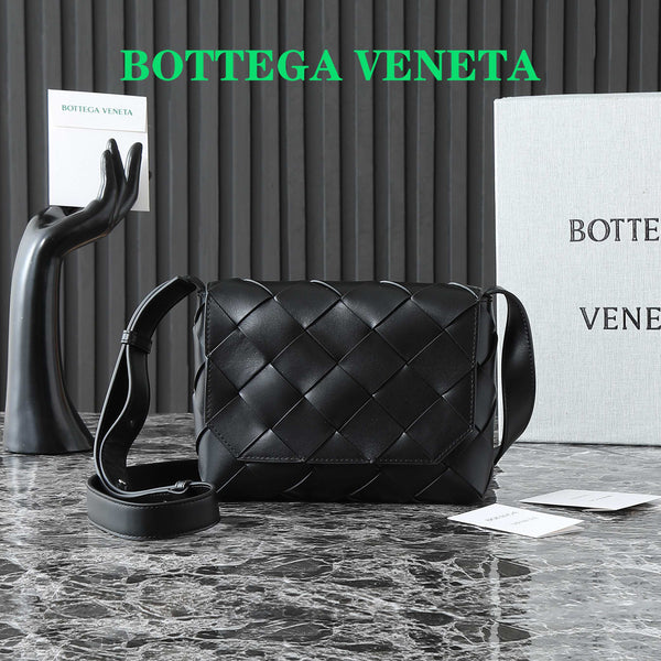 BORSA A TRACOLLA BV 25S DIAGO 25,5 IN PELLE DI VACCA NERA