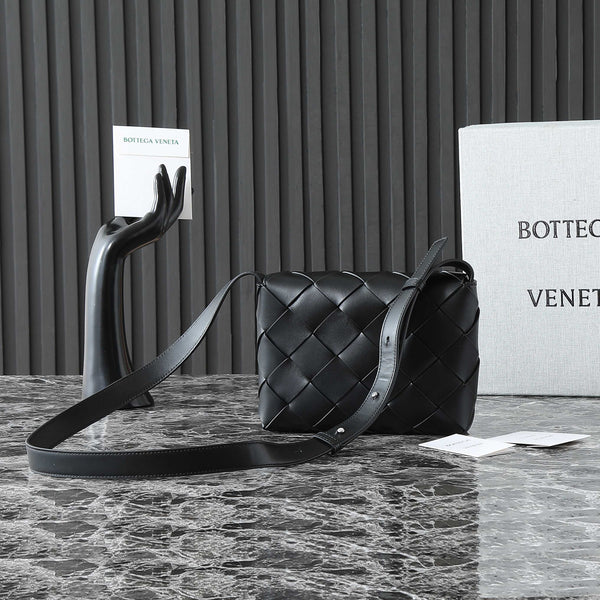 BORSA A TRACOLLA BV 25S DIAGO 25,5 IN PELLE DI VACCA NERA