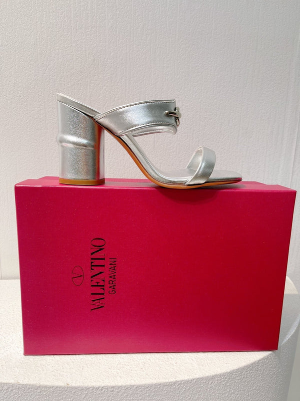 Sandalo con tacco VT in pelle di vacchetta argento 292883