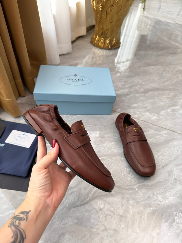 Prada 25SS Mocassins décontractés élastiques Daim vieilli Warm Clay 564182