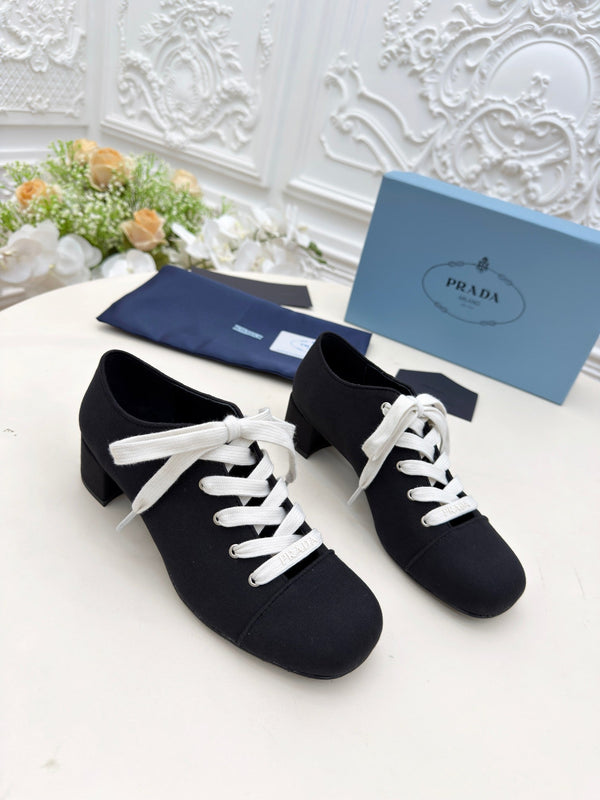 Chaussures Mary Jane Prada 25 en tissu noir 55 mm 564188