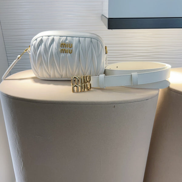 cintura bianca miu 20mm con pochette matelassé