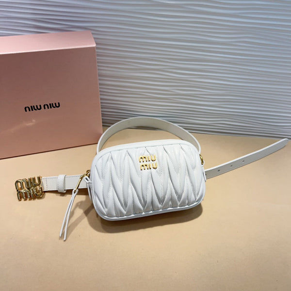cintura bianca miu 20mm con pochette matelassé