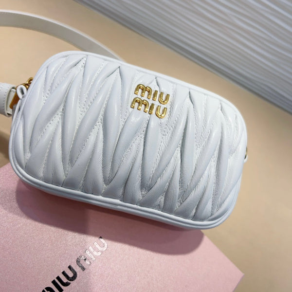 cintura bianca miu 20mm con pochette matelassé
