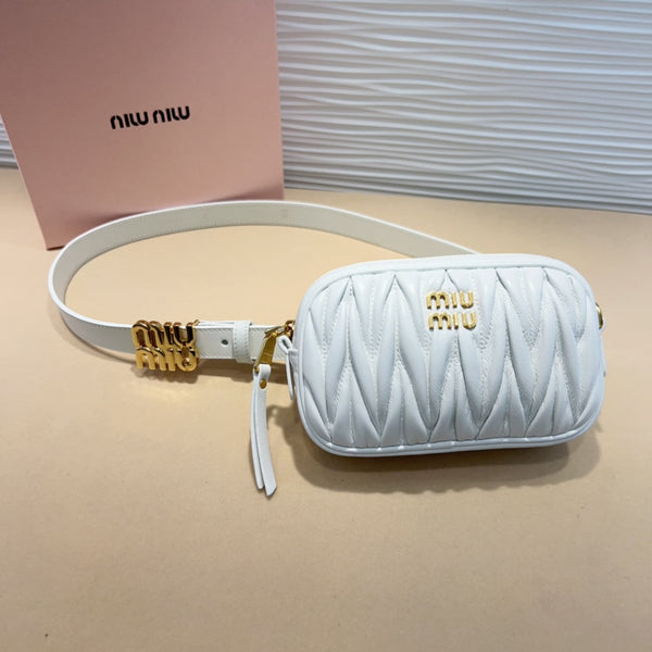 cintura bianca miu 20mm con pochette matelassé