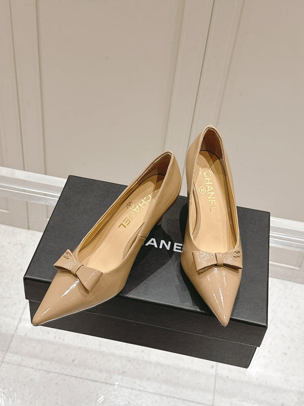 Chanel 25A Heel Pump Nude Patent Calfskin 393070