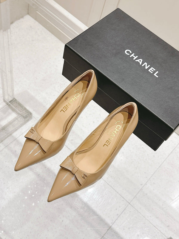 Chanel 25A Heel Pump Nude Patent Calfskin 393070