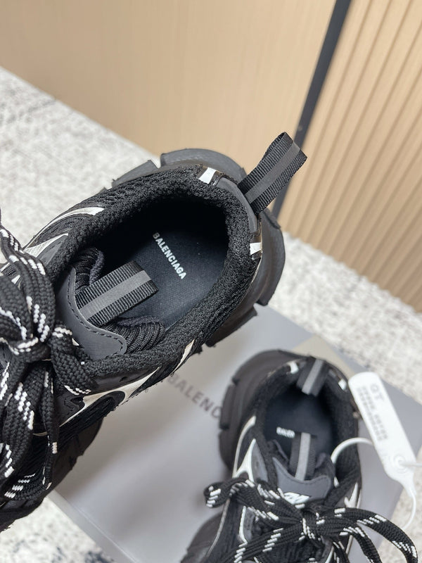 Balenciaga Sneaker Mesh Lace-up Black Fabric 534176