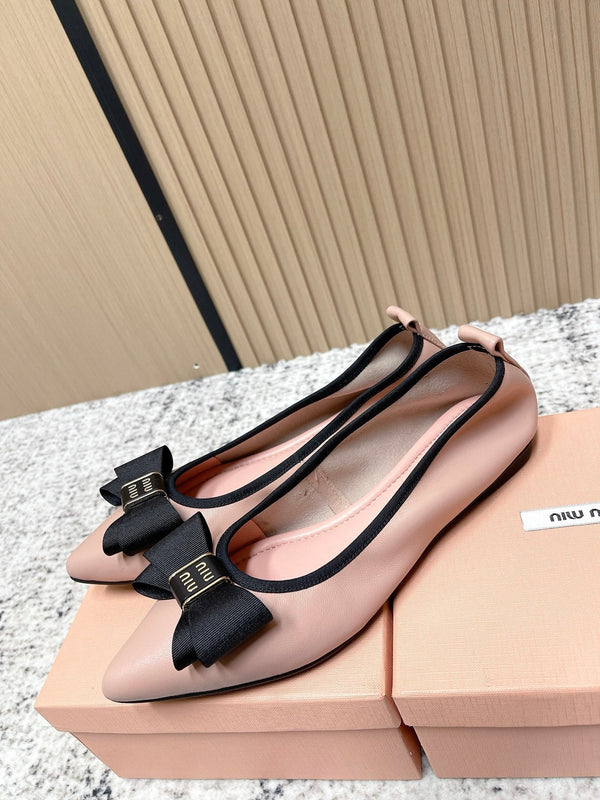 Miu Pointed-Toe Ballet Flats Light Pink Sheepskin 591565