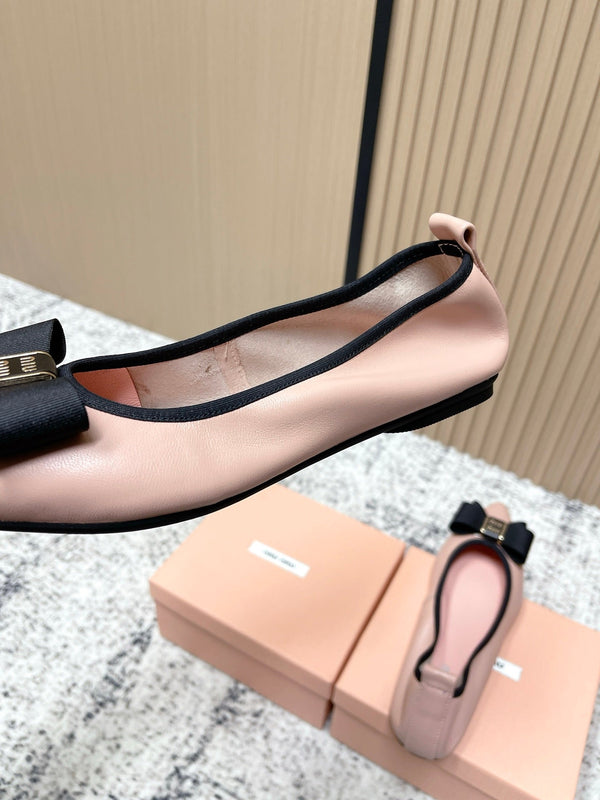 Miu Pointed-Toe Ballet Flats Light Pink Sheepskin 591565