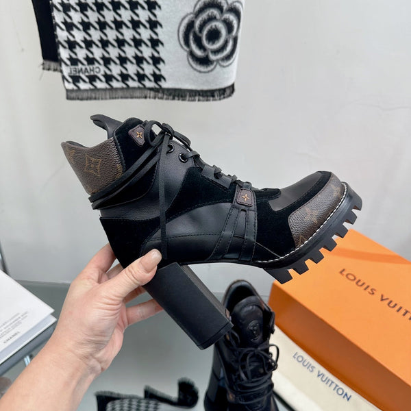 Stivaletto LV Star Trail 90mm in pelle scamosciata mista nera