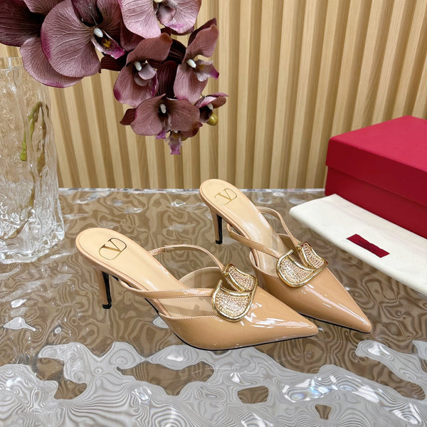 Décolleté con cinturino posteriore traforato Vlogo Signature con cristalli, 70 in pelle di vitello beige
