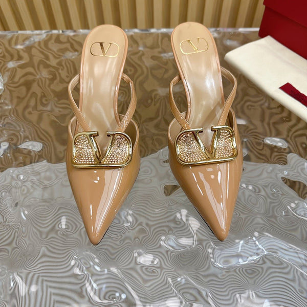 Décolleté con cinturino posteriore traforato Vlogo Signature con cristalli, 70 in pelle di vitello beige