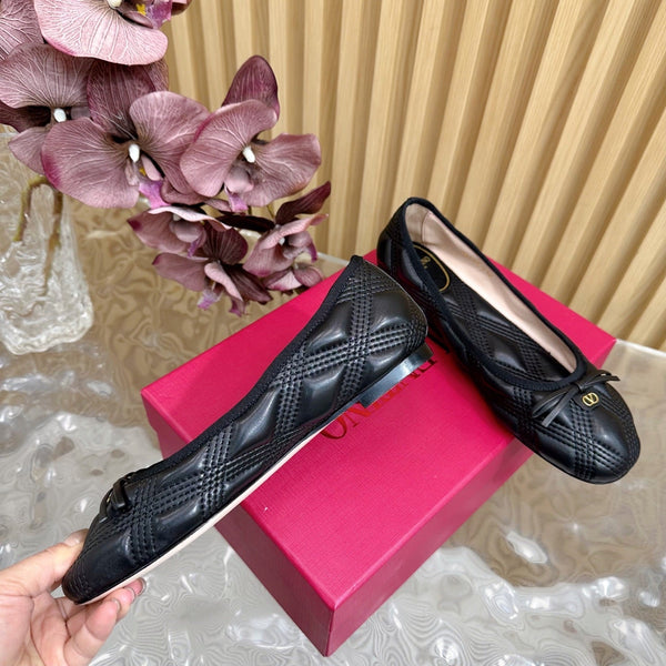 VT 2025 Quilted Leather Bow Ballerina Flats Black Sheepskin 286493