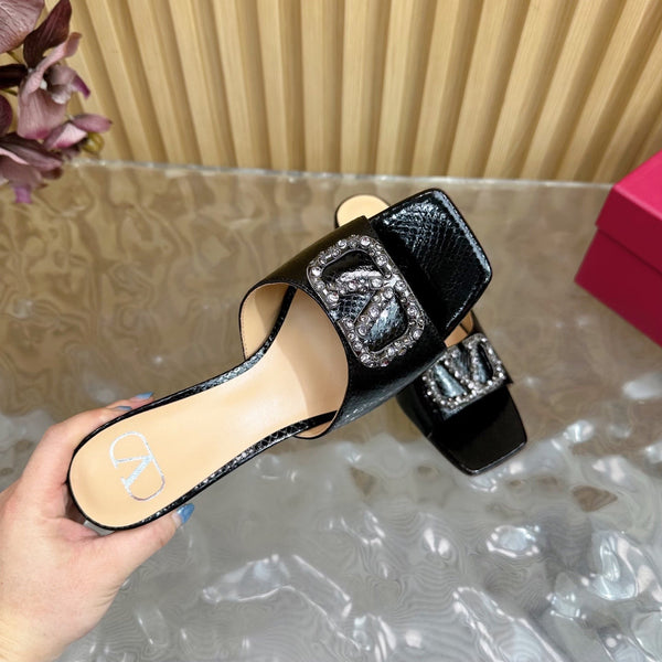 VT 25 Vlogo Mule Black Snakeskin Leather