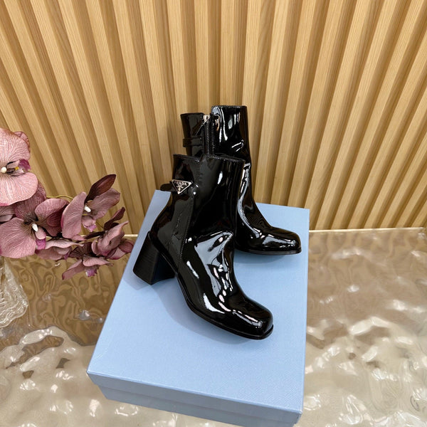 Prada 25 Boot Black Patent Leather 498227