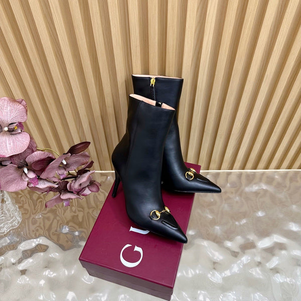 Gucci 2025 Thick-heeled Square-toed Ankle Boots Black Sheepskin 498069