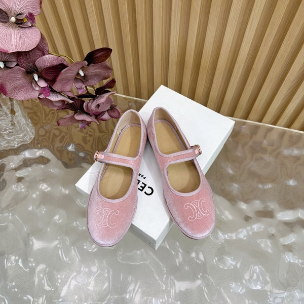 CL 26s Mary Jane Flats In Pink Velvet