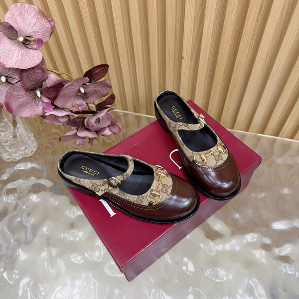 GG 26 Mule Cuir Perlé Marron Beige Double G Tissu 589456