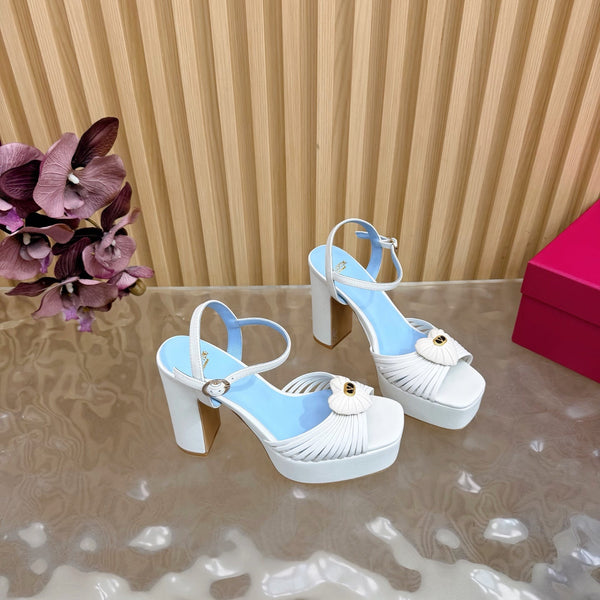 Sandale Valentino Royal 11,5cm en cuir blanc et bleu 702273