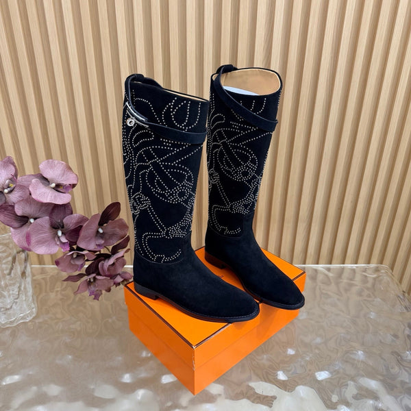 HM 26S Studded Jumping Boots 3cm Black Suede 114940