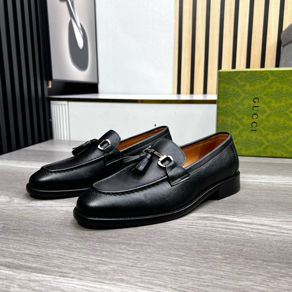 GG Men's Tassel Loafer Black Cowhide 531148