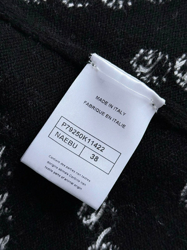 Chanel 25P Cardigan Black Mix White Cashmere 237301