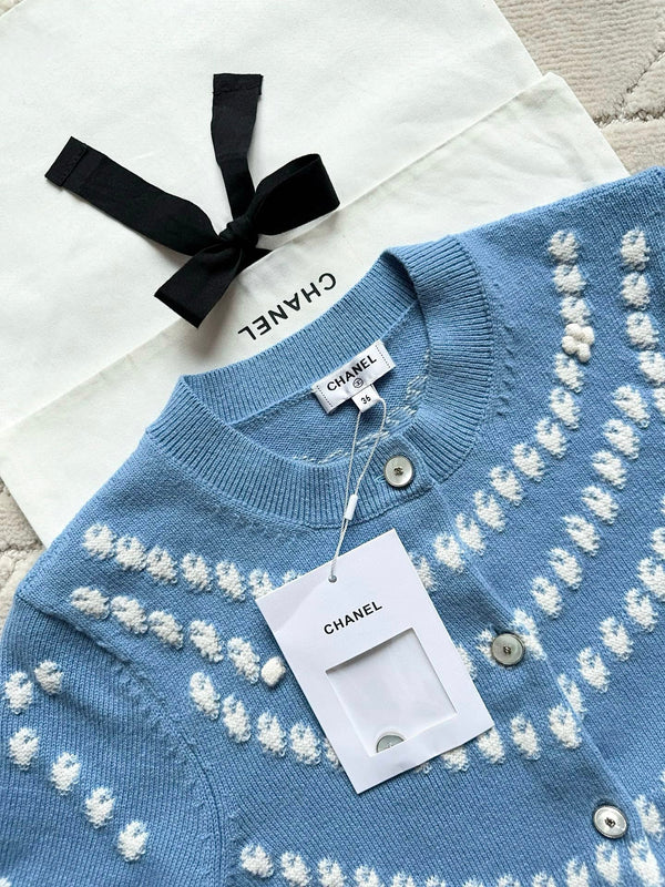 Chanel 25P Cardigan Light Blue Mix White Cashmere 237300
